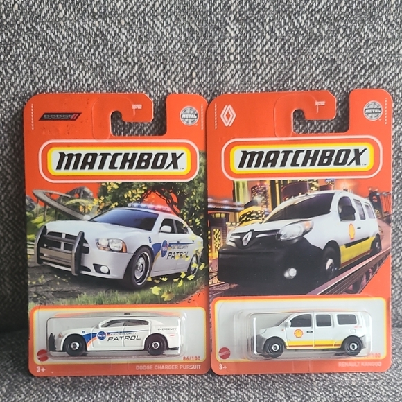 MATCHBOX White and Yellow Toy Car Set - Picture 1 of 8